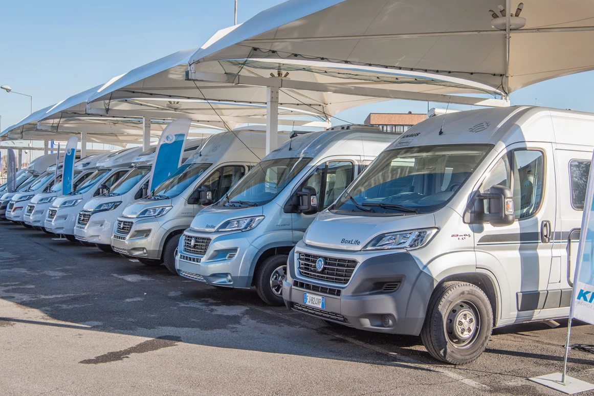 Wohnmobilhändler: FUSTINONI SPORT