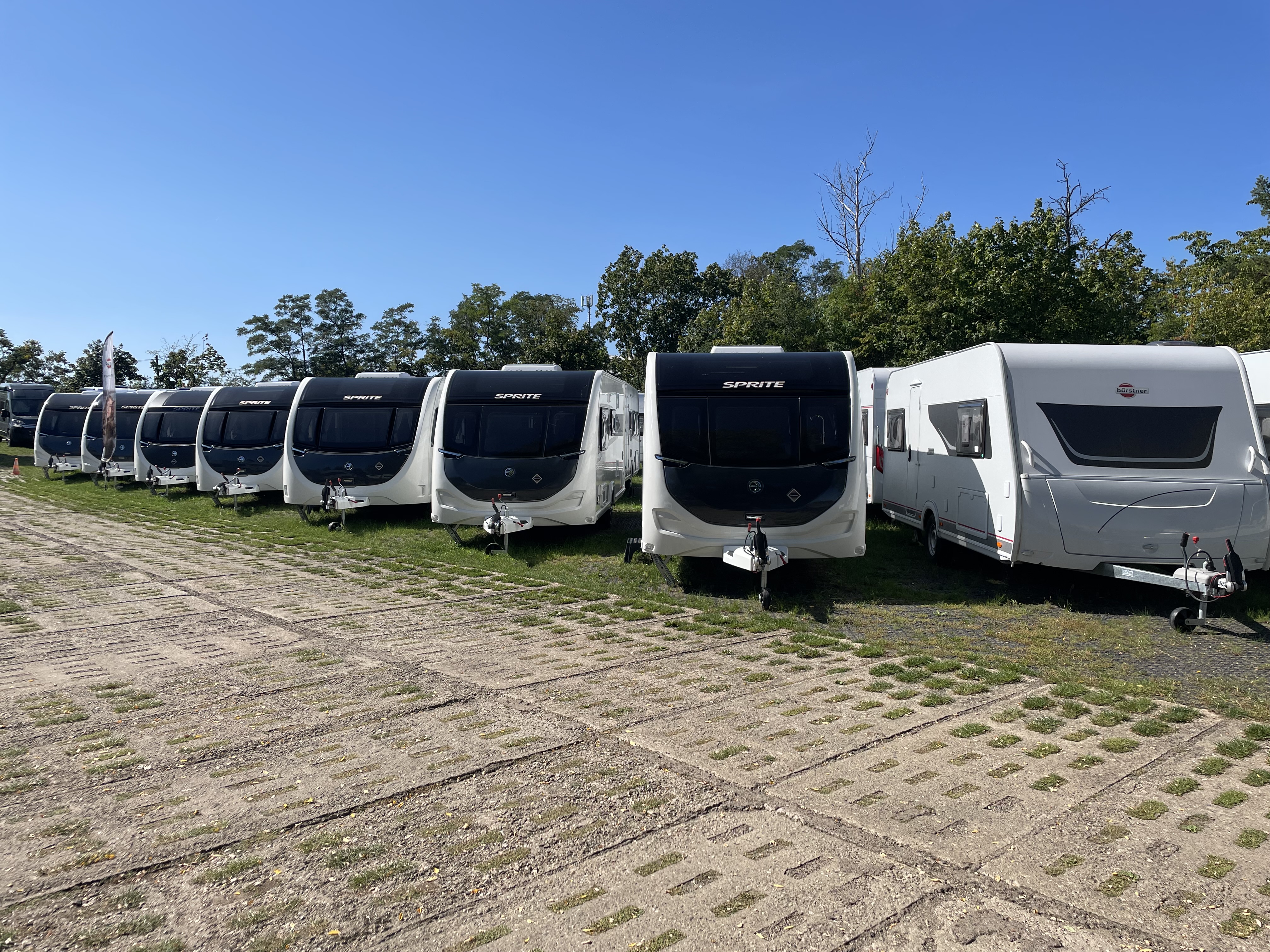 Wohnwagenhändler - Markenvertretung: Carado - Eidner & Stangl GmbH & Co. KG