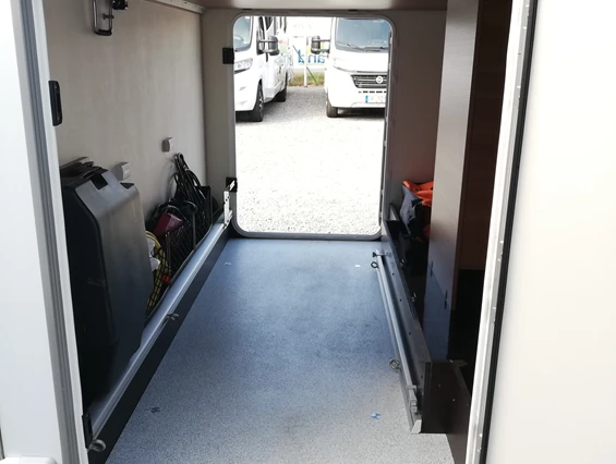 Camper mieten: LMC - Explorer I 675 G Comfort