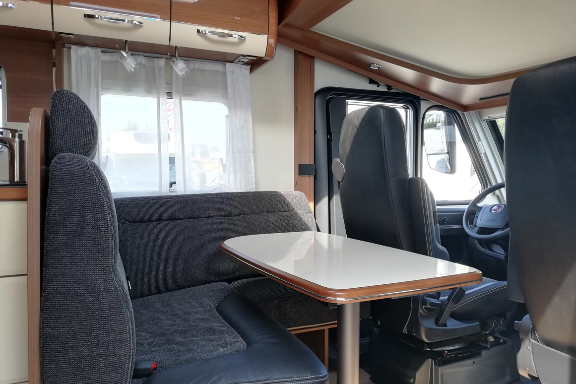 Camper mieten: LMC - Explorer I 675 G Comfort