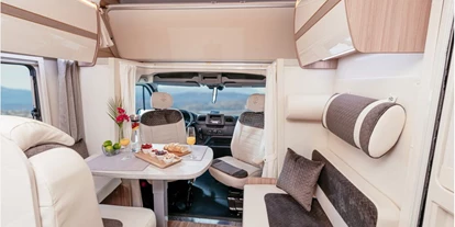 Caravandealer - Baden-Württemberg - AlbCamper Wohnmobilvermietung, Wohnmobil mieten Ahorn Canada AE Wohnmobil