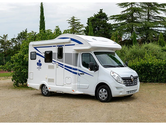 Camper mieten: Ahorn Camp 590 Wohnmobil günstig mieten bei AlbCamper Heroldstatt - Ahorn Camp 590 Wohnmobil bei AlbCamper
