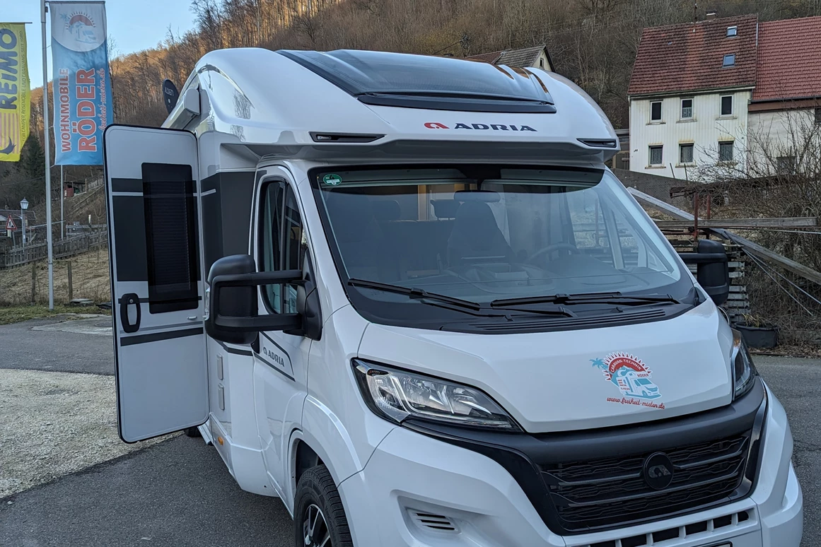 Camper mieten: ADRIA Matrix Axess