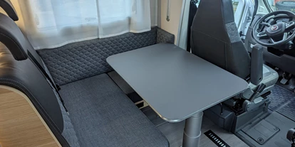 Caravandealer - Baden-Württemberg - Wohnmobile Röder ADRIA Matrix Axess