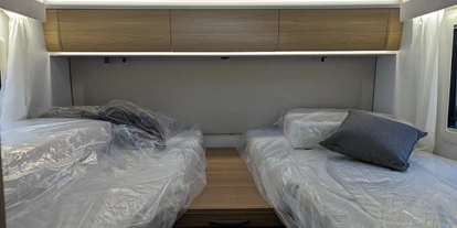 Caravandealer - Baden-Württemberg - Wohnmobile Röder ADRIA Matrix Axess