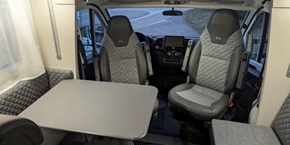 Caravandealer - Baden-Württemberg - Wohnmobile Röder ADRIA Matrix Axess