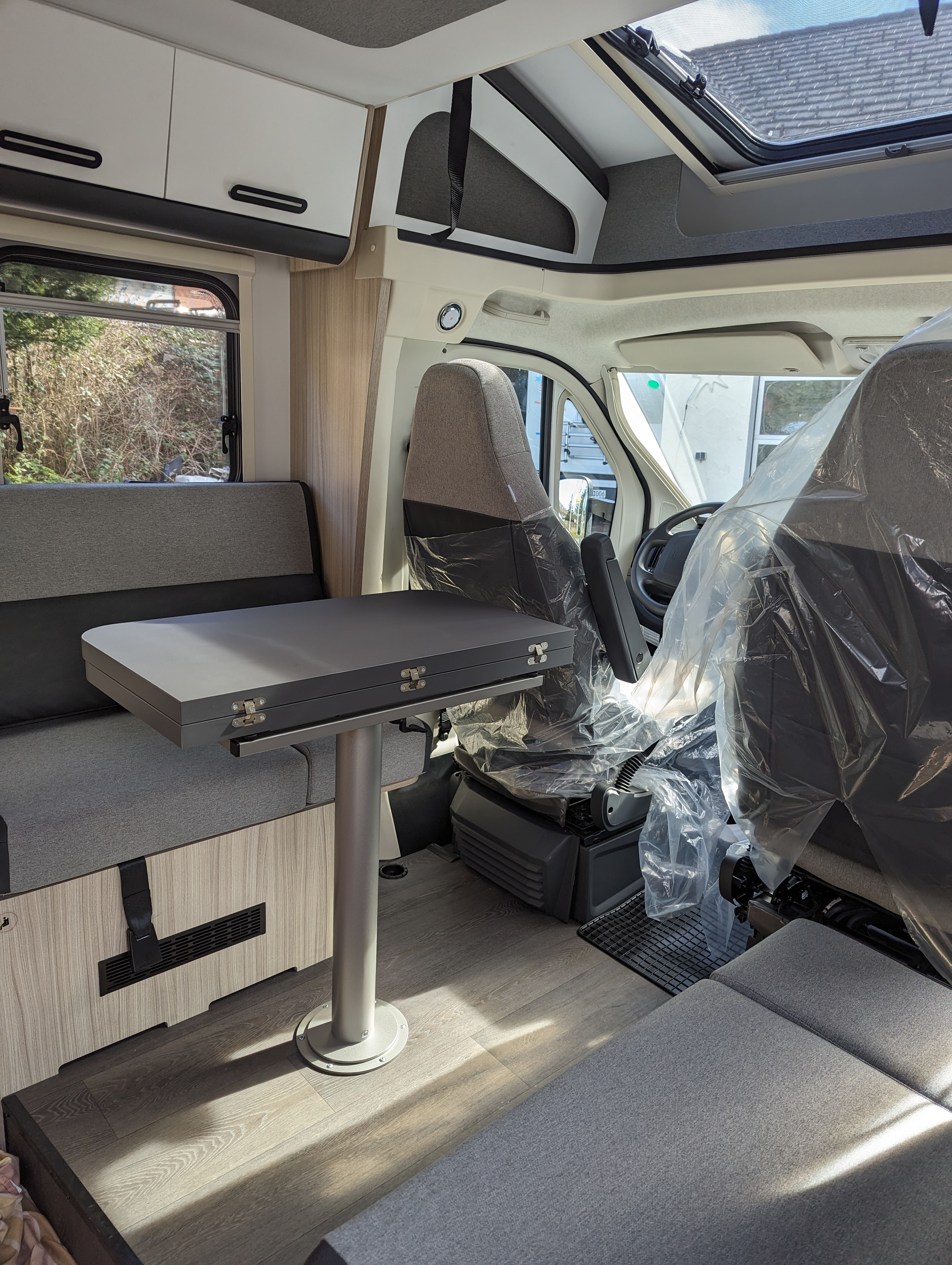 Camper mieten: Sun Living S72DL