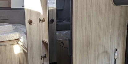 Caravandealer - Baden-Württemberg - Wohnmobile Röder Sun Living S72DL