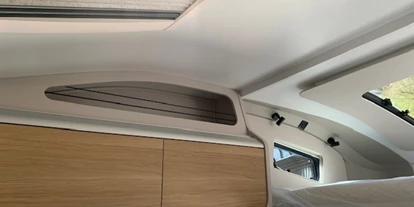 Caravandealer - Baden-Württemberg - Wohnmobile Röder ADRIA Coral XL 660 SL