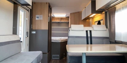 Caravandealer - Baden-Württemberg - Wohnmobile Röder LMC H 630 G