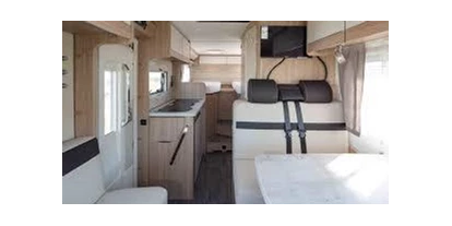 Caravandealer - Baden-Württemberg - Wohnmobile Röder LMC H 730 G