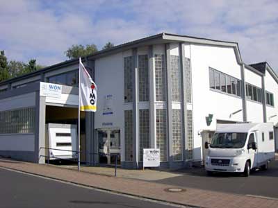 Wohnmobilhändler: Firmengebäude - WÖN-Caravaning GmbH & Co. KG