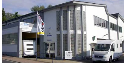 Wohnwagenhändler - Unfallinstandsetzung - Deutschland - Firmengebäude - WÖN-Caravaning GmbH & Co. KG
