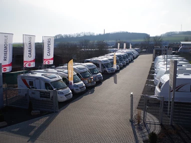 Wohnmobilhändler: Marnet Freizeitmobile und Immobilien GmbH // Gude Camper®