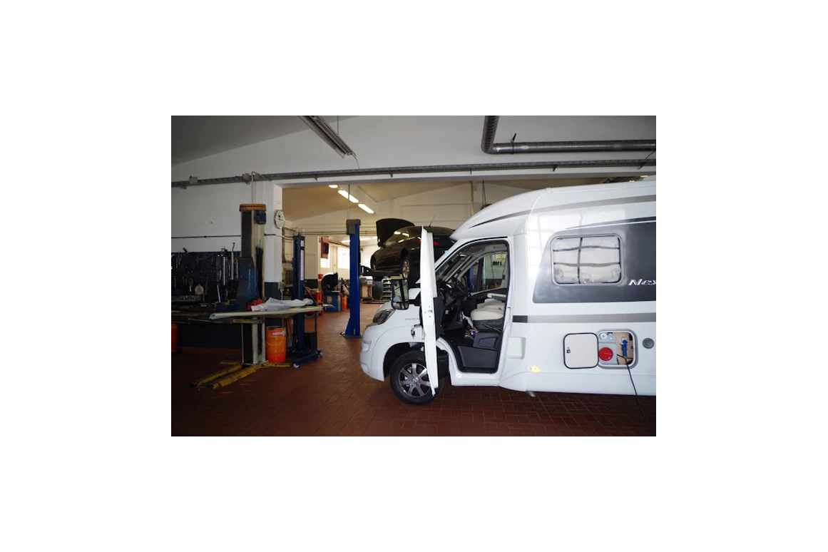 Wohnmobilhändler: Marnet Freizeitmobile und Immobilien GmbH // Gude Camper®