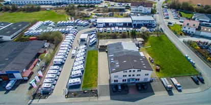 Wohnwagenhändler - Markenvertretung: Bürstner - Marnet Freizeitmobile und Immobilien GmbH // Gude Camper®