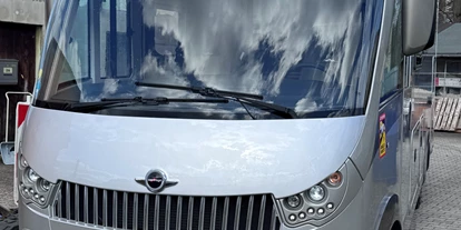 Caravan dealer - Unfallinstandsetzung - Germany - Bestandsfahrzeug - Reisemobil-Makler.de