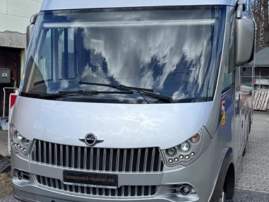 Wohnmobilhändler: Bestandsfahrzeug - Reisemobil-Makler.de