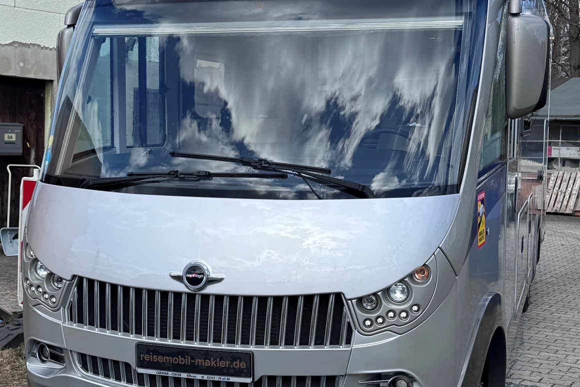 Wohnmobilhändler: Bestandsfahrzeug - Reisemobil-Makler.de