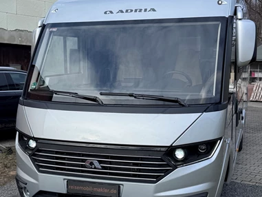 Wohnmobilhändler: Bestandsfahrzeug - Reisemobil-Makler.de