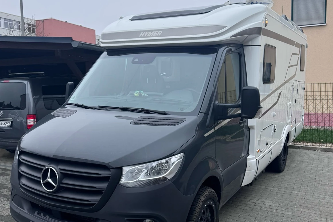 Wohnmobilhändler: Bestandsfahrzeug - Reisemobil-Makler.de
