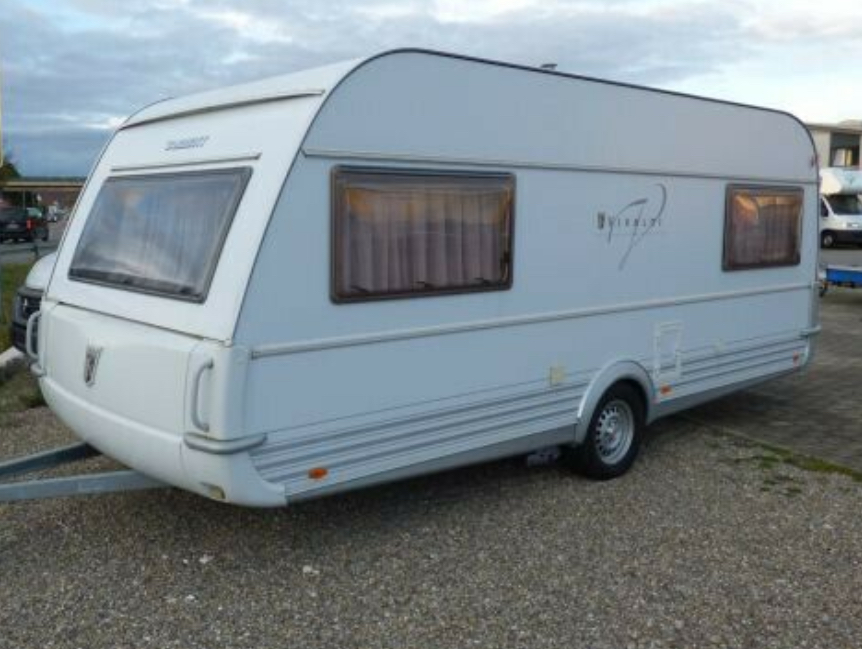 Wohnmobilhändler: Bestandsfahrzeug - Reisemobil-Makler.de