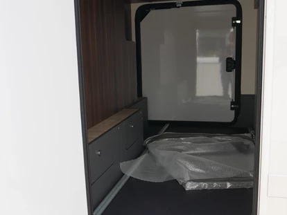 Caravan dealer - Thüringen Süd - Freizeitfahrzeuge-Teichmann LAIKA Ecovip L 2009 Automatik Neufahrzeug sofort verfügbar