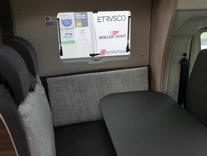 Caravan dealer - Thüringen Süd - Freizeitfahrzeuge-Teichmann LAIKA Ecovip L 2009 Automatik Neufahrzeug sofort verfügbar