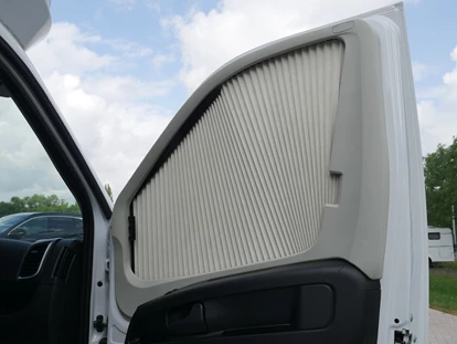 Caravan dealer - Thüringen Süd - Freizeitfahrzeuge-Teichmann LAIKA Ecovip L 2009 Automatik Neufahrzeug sofort verfügbar