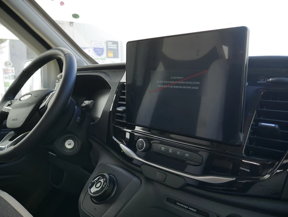 Wohnmobil-Verkauf: Wohnmobil Roller Team Kronos 266 TL mit Hubbett Neufahrzeug Automatik sofort verfügbar