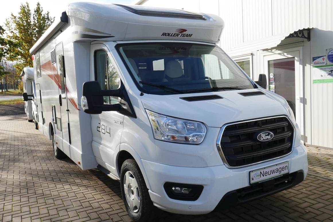 Wohnmobil-Verkauf: Wohnmobil Roller Team Kronos 284 TL mit Hubbett Neufahrzeug Automatik sofort verfügbar