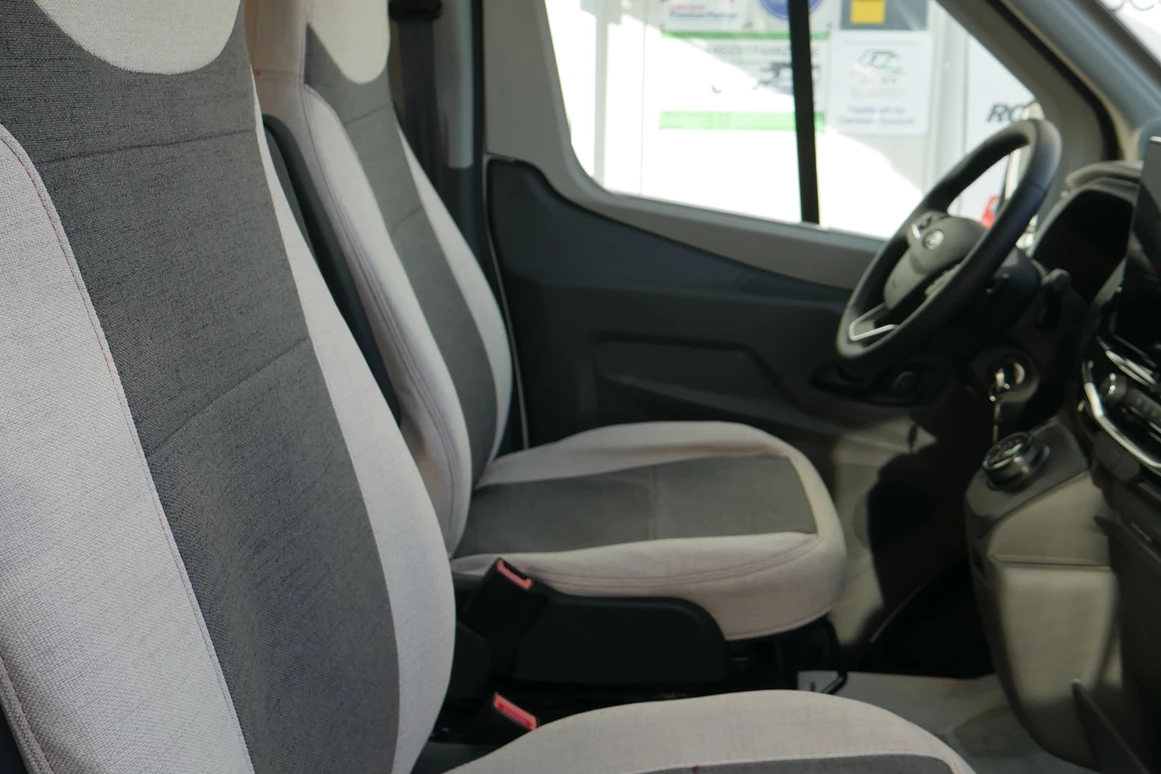 Wohnmobil-Verkauf: Wohnmobil Roller Team Kronos 284 TL mit Hubbett Neufahrzeug Automatik sofort verfügbar