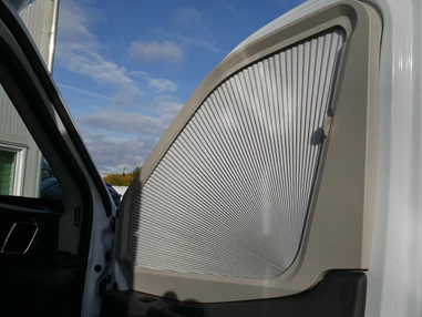Wohnmobil-Verkauf: Wohnmobil Roller Team Kronos 284 TL mit Hubbett Neufahrzeug Automatik sofort verfügbar