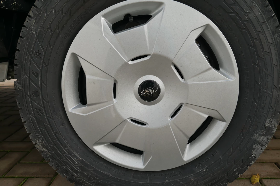 Wohnmobil-Verkauf: Wohnmobil Roller Team Kronos 284 TL mit Hubbett Neufahrzeug Automatik sofort verfügbar