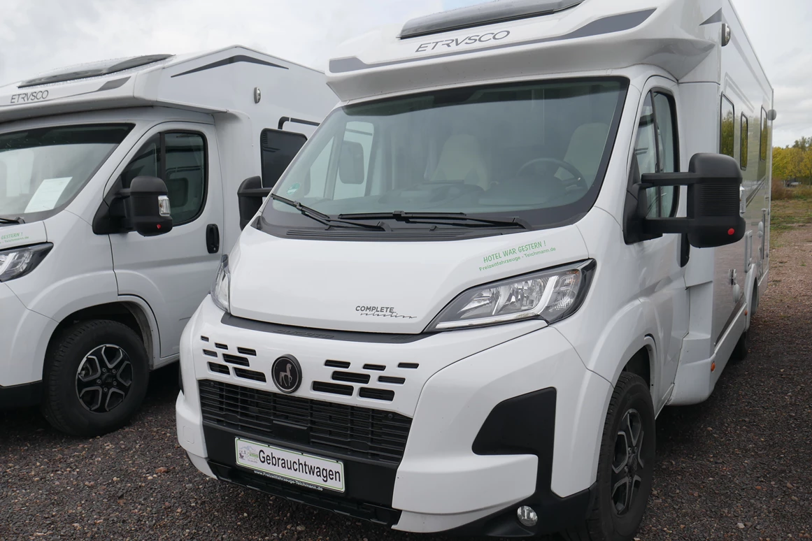 Wohnmobil-Verkauf: Wohnmobil Etrusco T 7400 QBC -Queensbett- Automatik 180 PS, Hubbett Gebrauchtfahrzeug