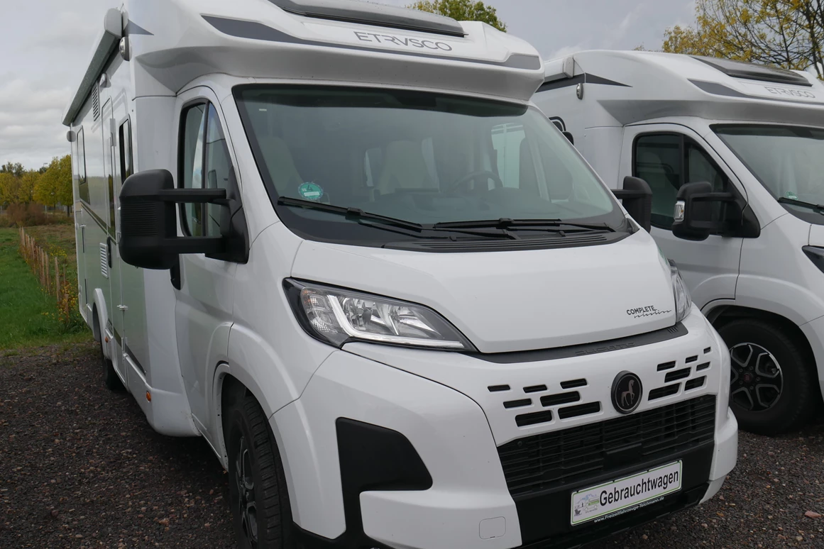 Wohnmobil-Verkauf: Wohnmobil Etrusco T 7400 QBC -Queensbett- Automatik 180 PS, Hubbett Gebrauchtfahrzeug