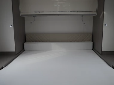 Wohnmobil-Verkauf: Wohnmobil Etrusco T 7400 QBC -Queensbett- Automatik 180 PS, Hubbett Gebrauchtfahrzeug