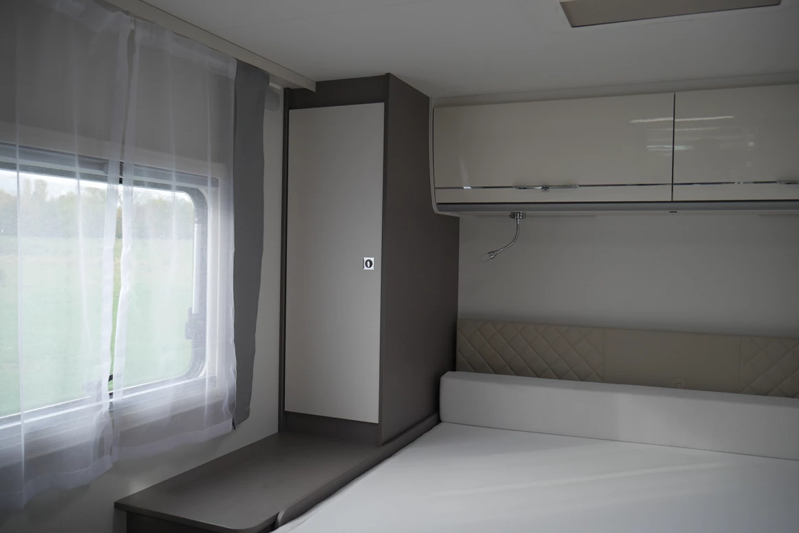Wohnmobil-Verkauf: Wohnmobil Etrusco T 7400 QBC -Queensbett- Automatik 180 PS, Hubbett Gebrauchtfahrzeug