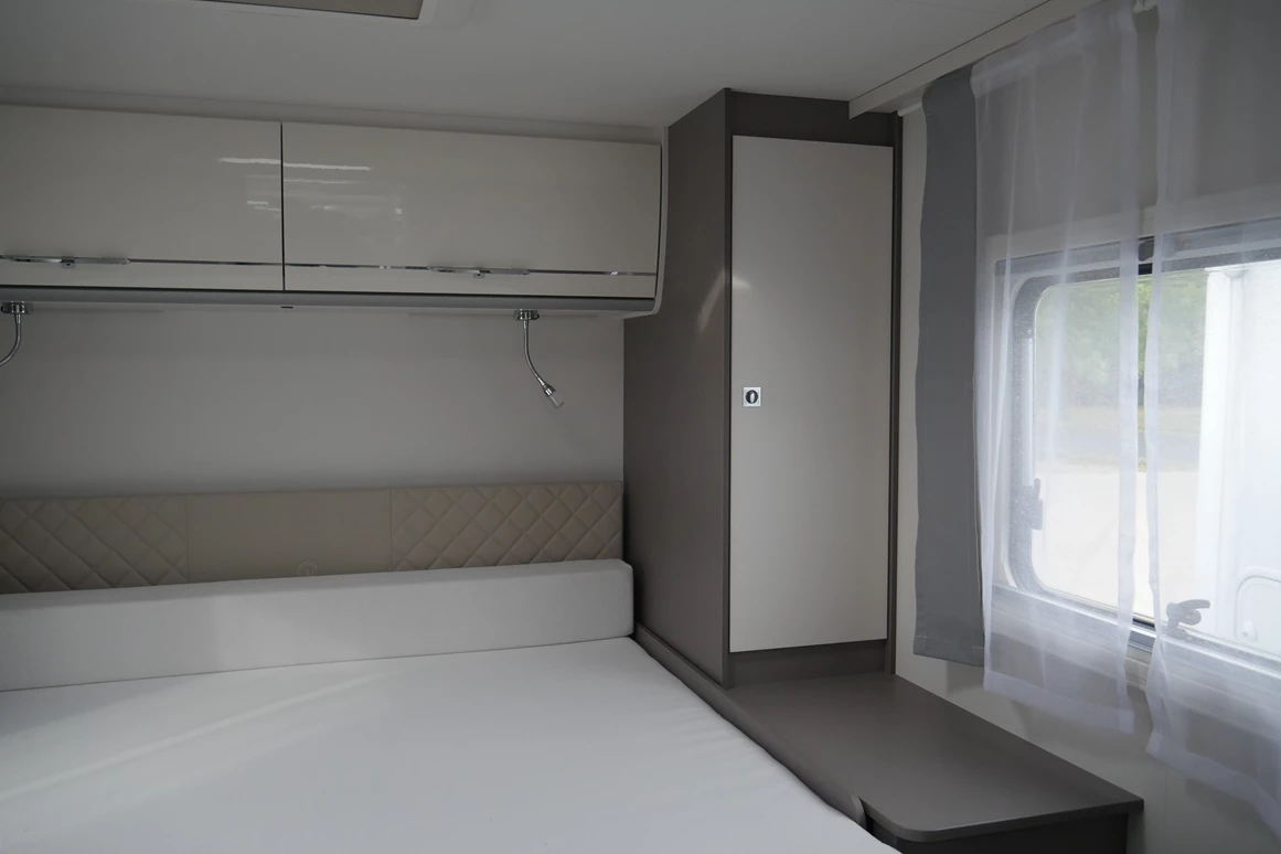 Wohnmobil-Verkauf: Wohnmobil Etrusco T 7400 QBC -Queensbett- Automatik 180 PS, Hubbett Gebrauchtfahrzeug