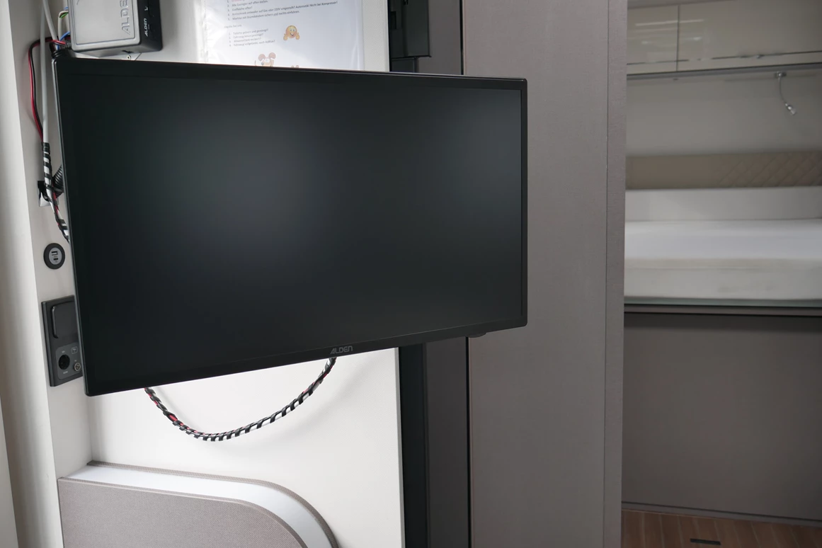 Wohnmobil-Verkauf: Wohnmobil Etrusco T 7400 QBC -Queensbett- Automatik 180 PS, Hubbett Gebrauchtfahrzeug