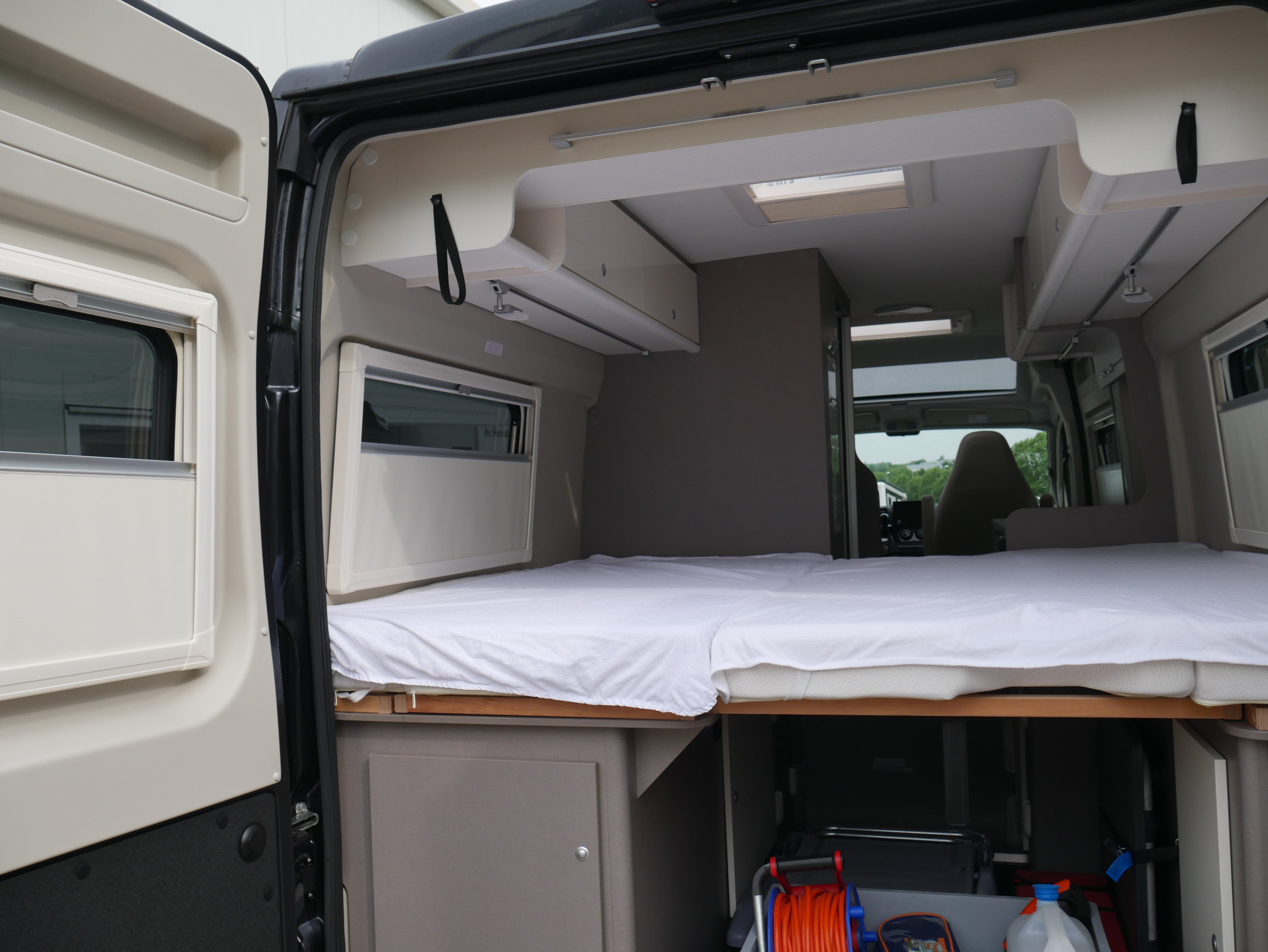 Wohnmobil-Verkauf: Wohnmobil/Kastenwagen ETRUSCO CV 640 SB Plus mit Schwenkbad Automatik Gebrauchtfahrzeug sofort verfügbar