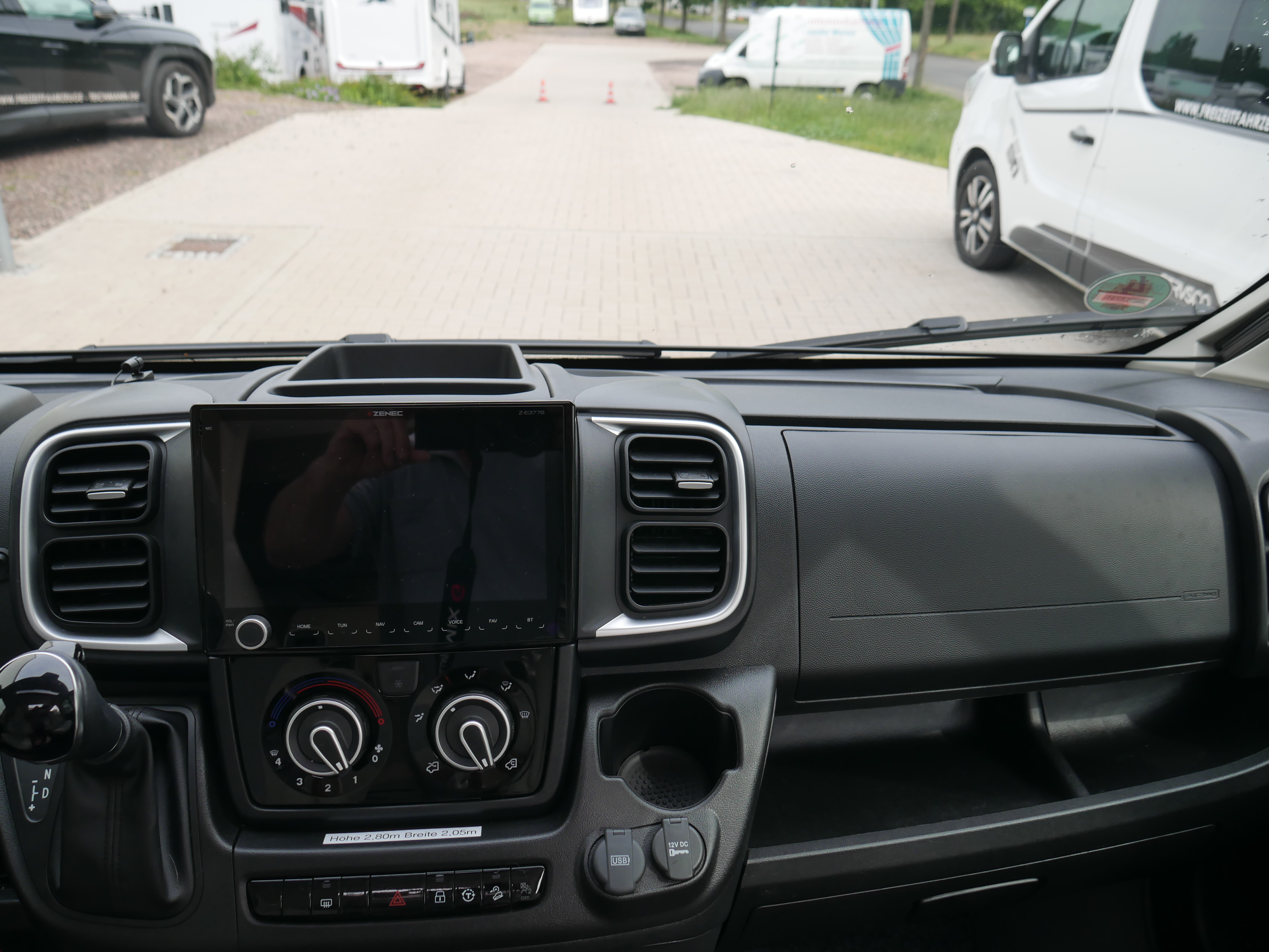 Wohnmobil-Verkauf: Wohnmobil/Kastenwagen ETRUSCO CV 640 SB Plus mit Schwenkbad Automatik Gebrauchtfahrzeug sofort verfügbar