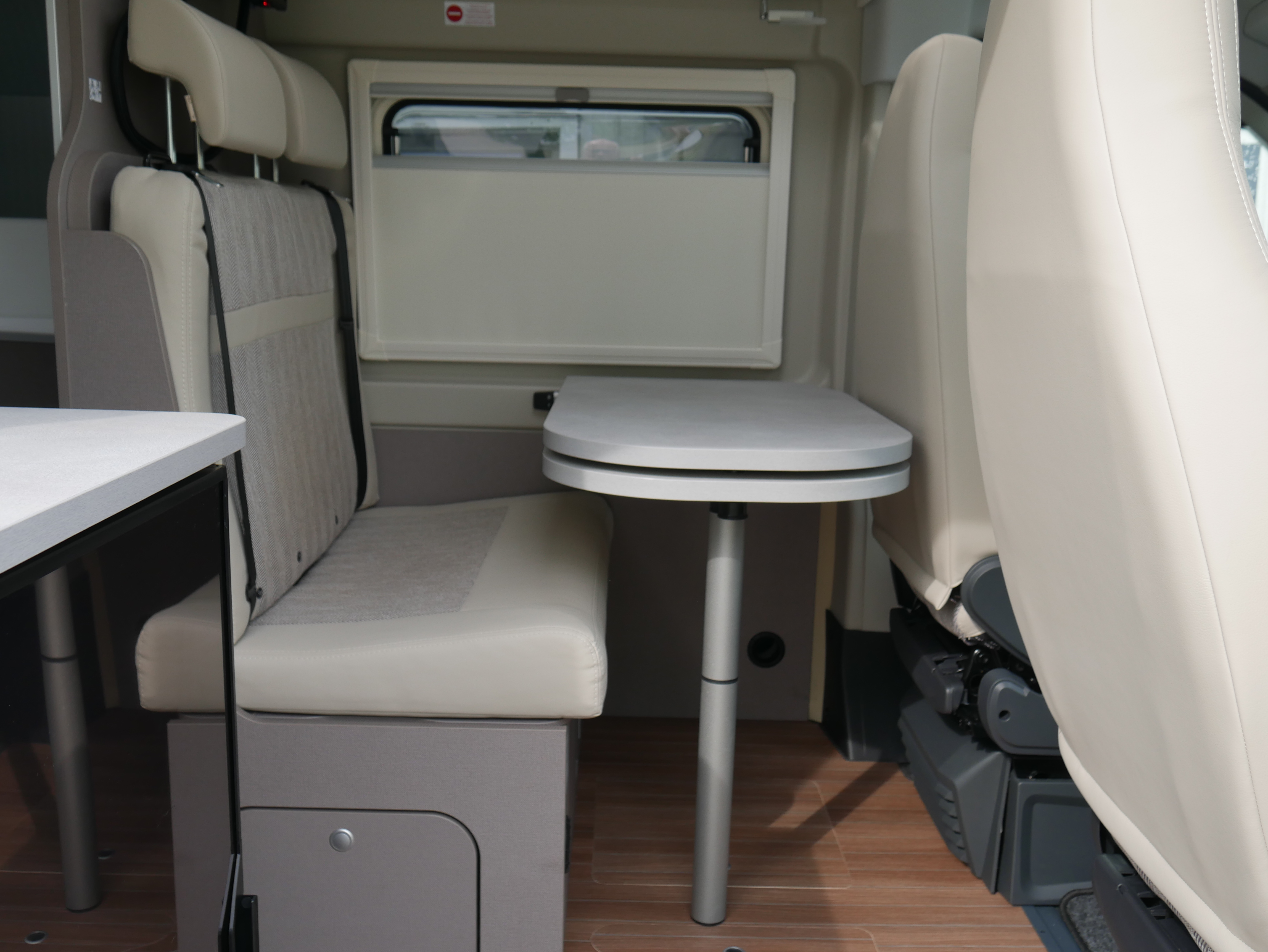 Wohnmobil-Verkauf: Wohnmobil/Kastenwagen ETRUSCO CV 640 SB Plus mit Schwenkbad Automatik Gebrauchtfahrzeug sofort verfügbar