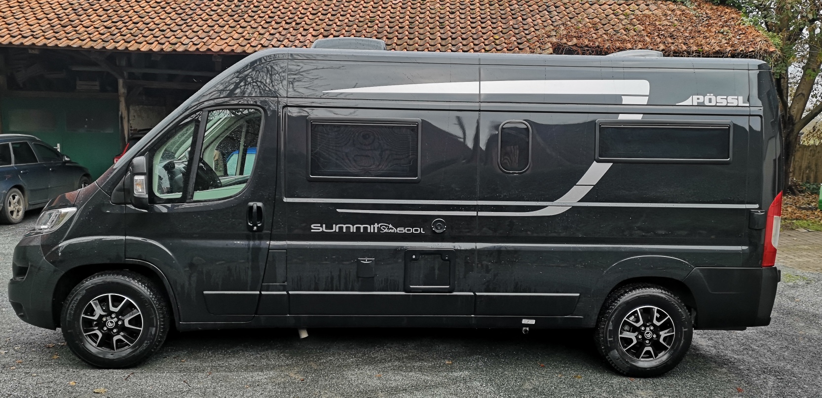 Caravan dealer - Fahrzeugzustand: neu - Die Leihe Reisemobile Pössl Summit Shine 600 L Neufahrzeug