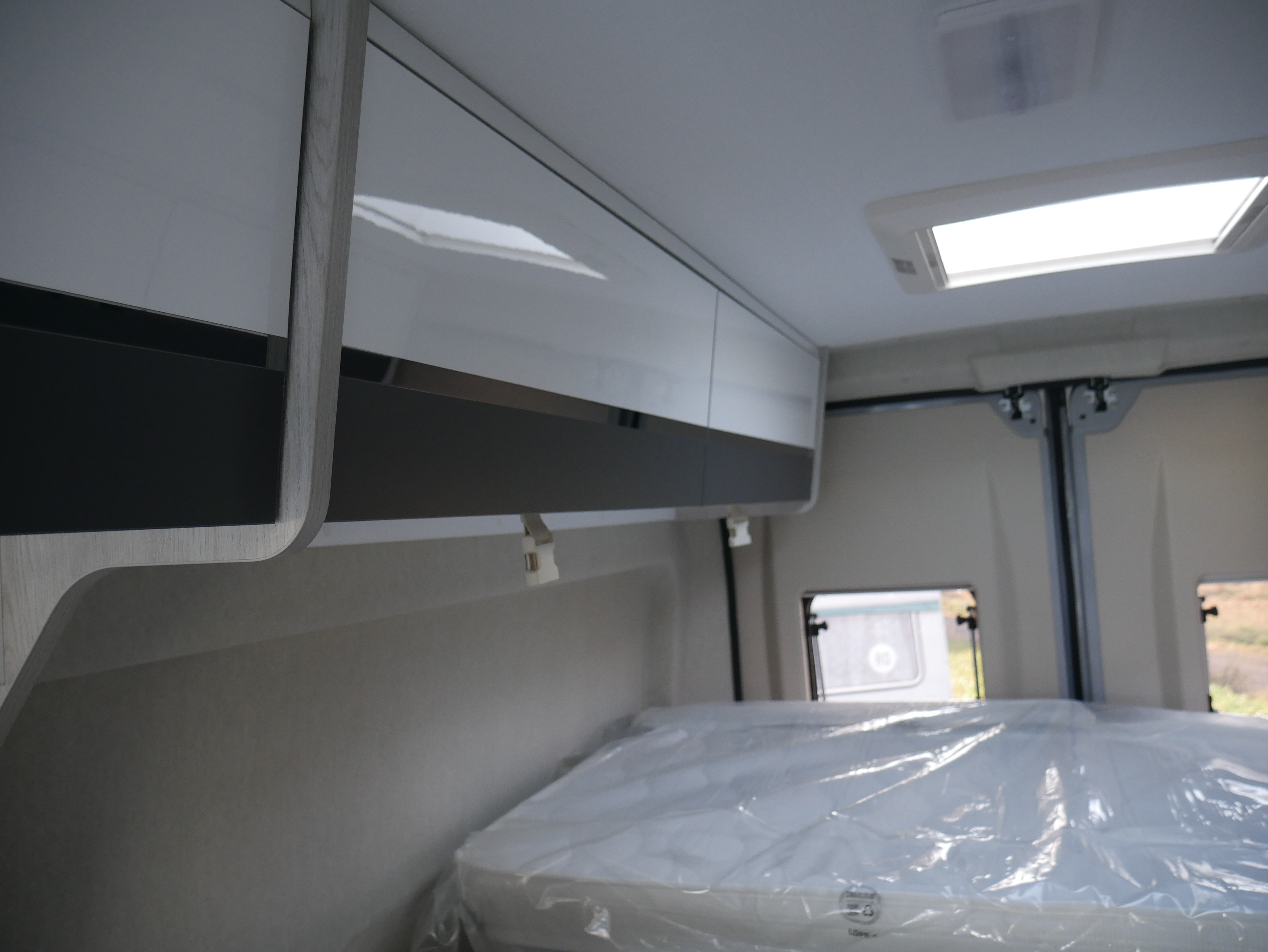 Wohnmobil-Verkauf: Wohnmobil/Kastenwagen Roller Team Livingstone Duo Go M+S Reifen Alpine Neufahrzeug sofort verfügbar