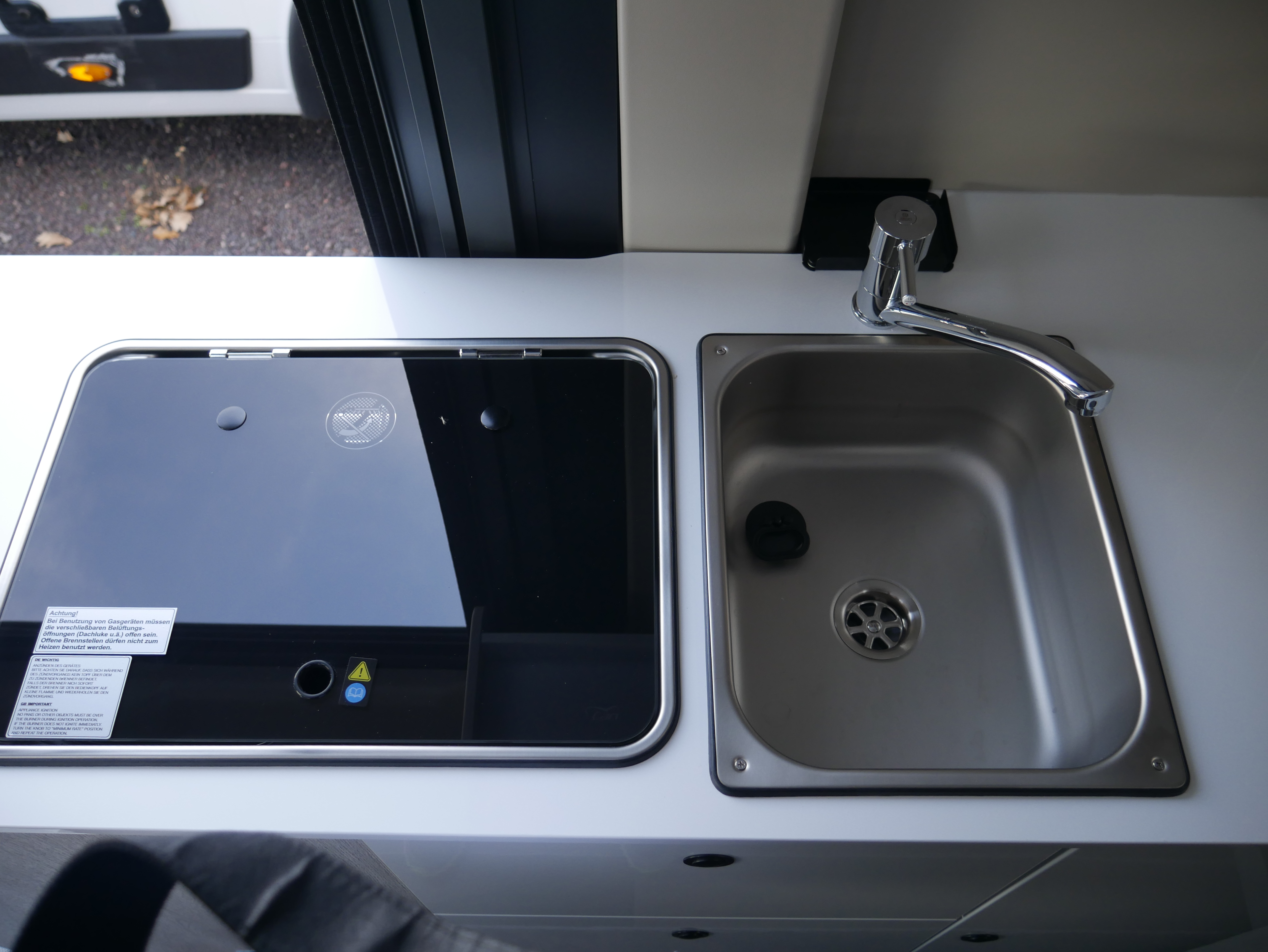 Wohnmobil-Verkauf: Wohnmobil/Kastenwagen Roller Team Livingstone Duo Go M+S Reifen Alpine Neufahrzeug sofort verfügbar