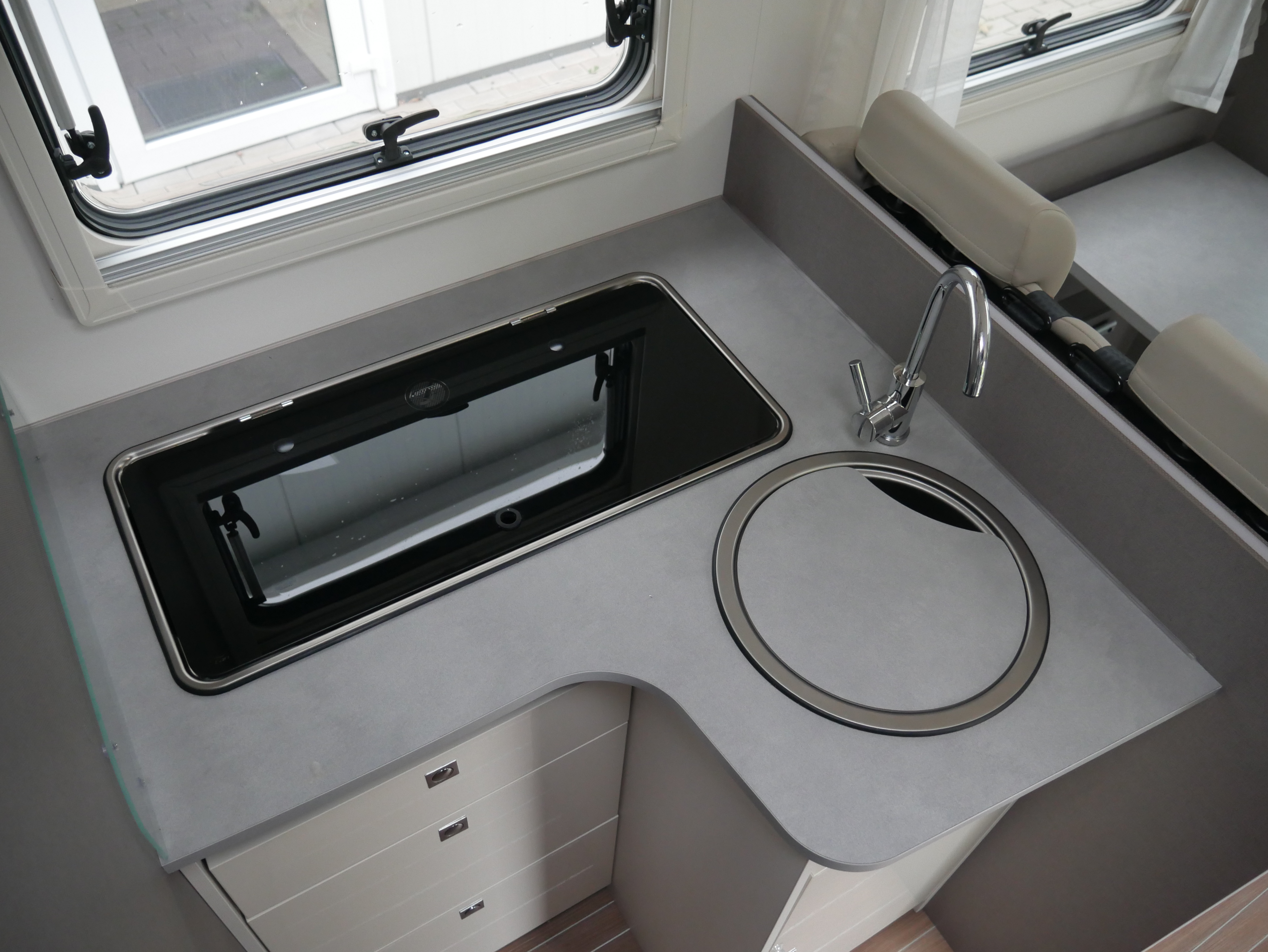 Wohnmobil-Verkauf: Wohnmobil Etrusco T 7.3 SF Automatik Complete Selection Gebrauchtfahrzeug sofort verfügbar