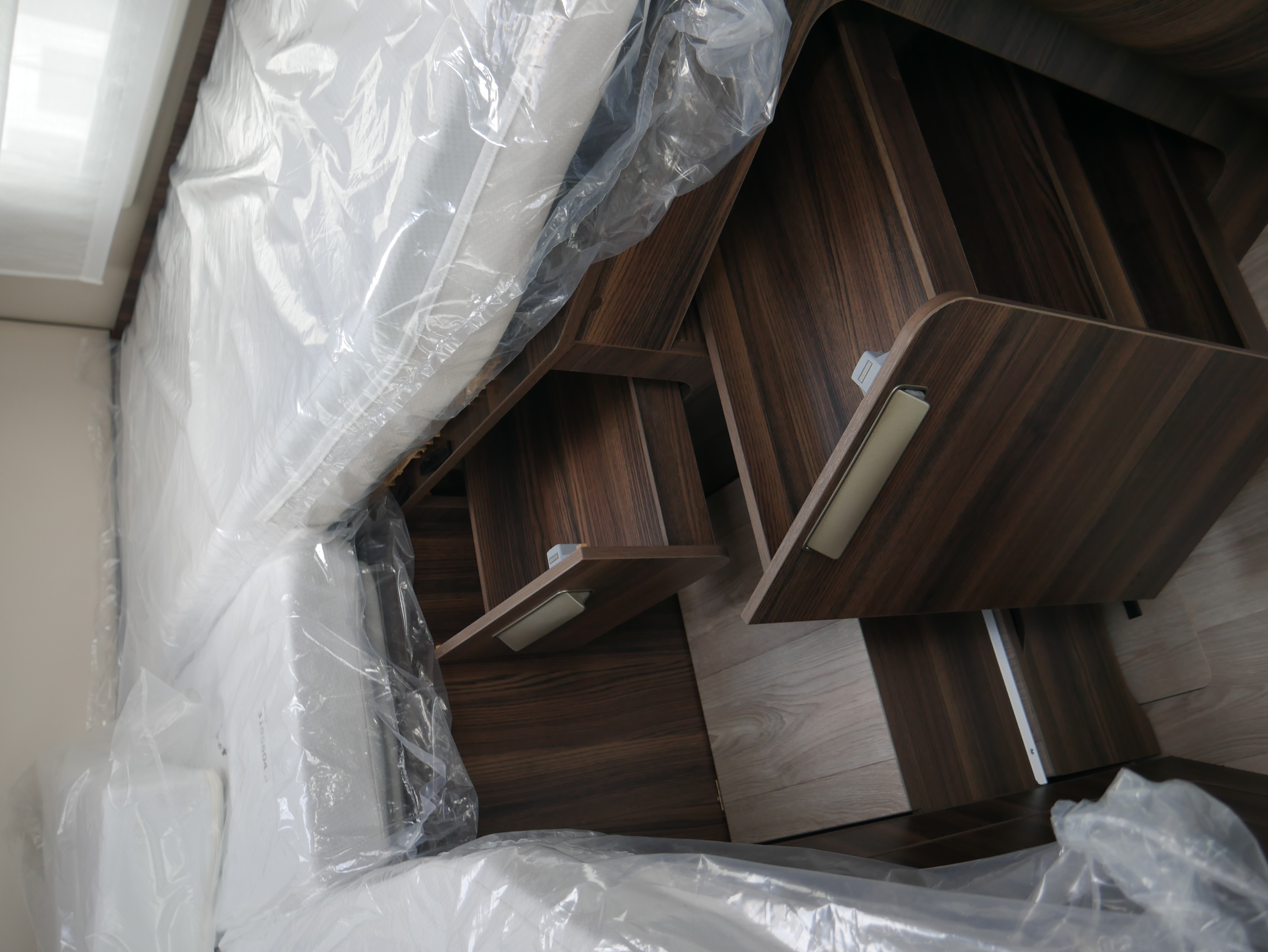 Wohnmobil-Verkauf: Wohnmobil LAIKA Ecovip L 2009 Automatik Neufahrzeug, M+S Reifen Alpine, sofort verfügbar