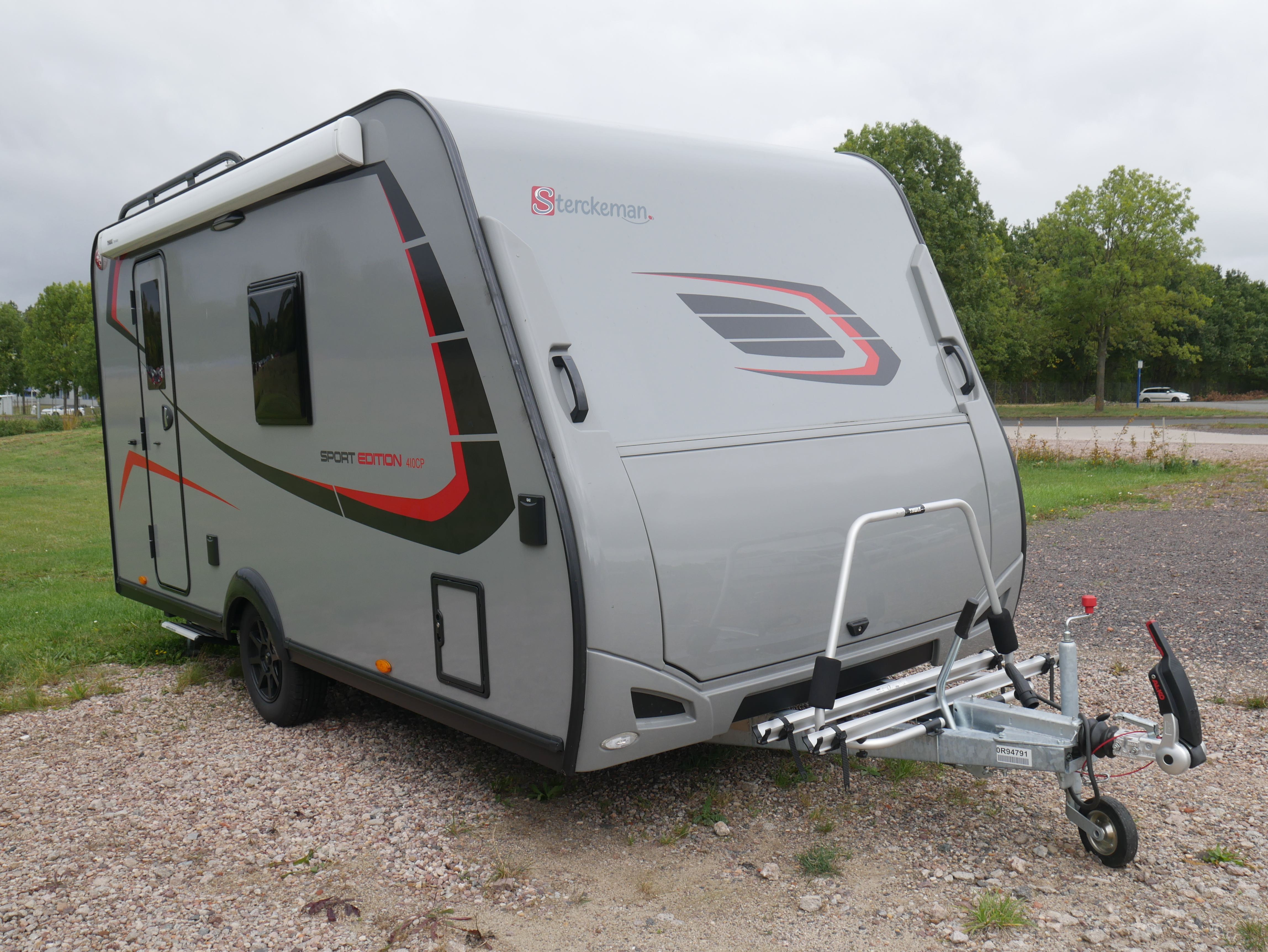 Caravan dealer - Freizeitfahrzeuge-Teichmann Wohnwagen Sterckeman 410 CP Sport Edition inkl. aller Pakete Gebrauchtfahrzeug sofort verfügbar