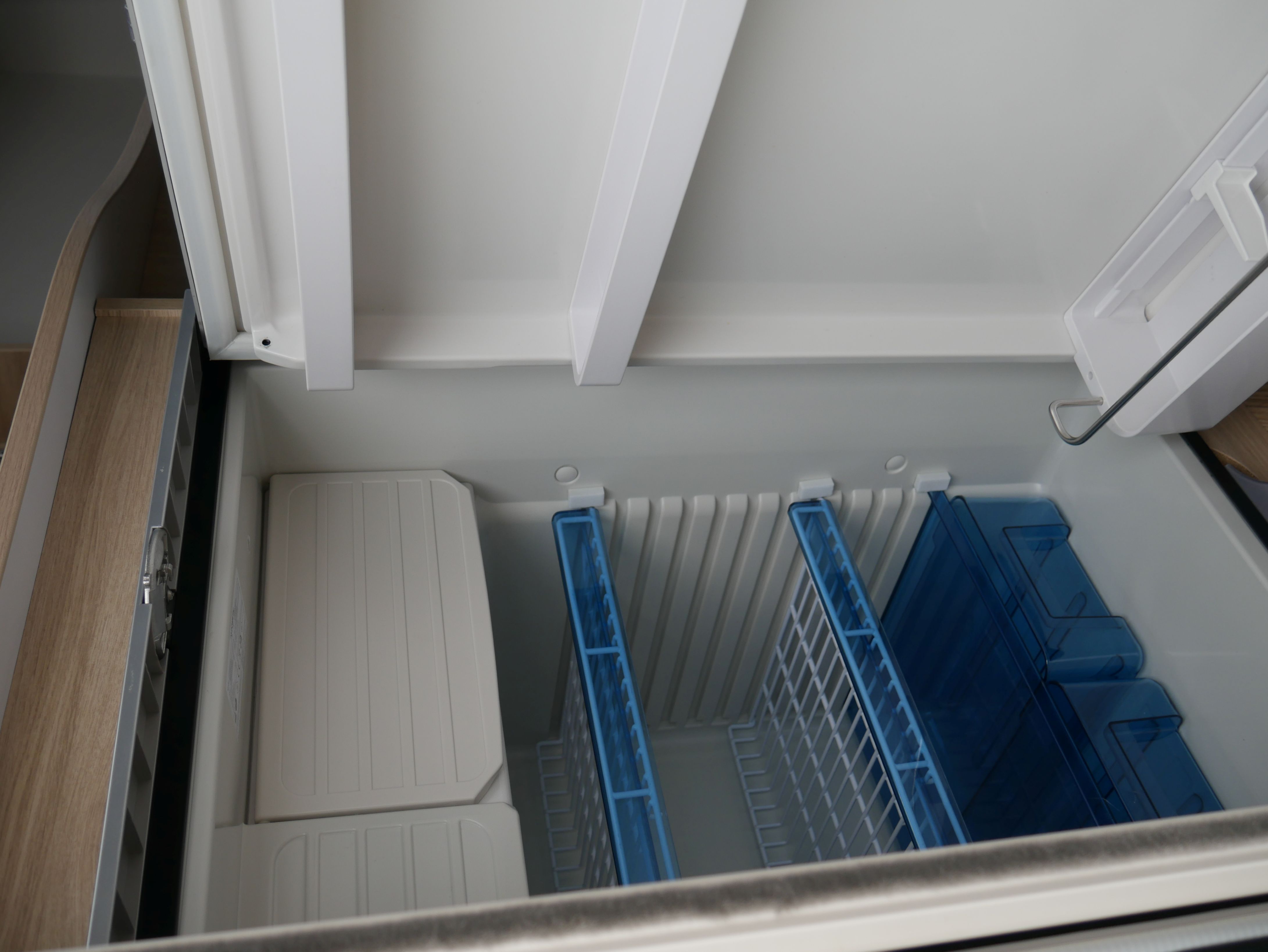 Caravan-Verkauf: Wohnwagen Sterckeman 410 CP Sport Edition inkl. aller Pakete Gebrauchtfahrzeug sofort verfügbar